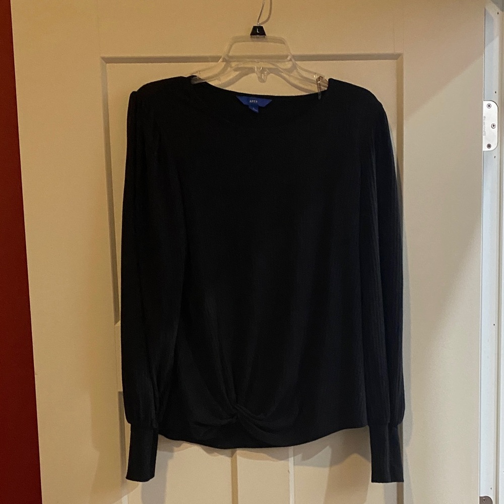 Vince Black Long Sleeve Blouse